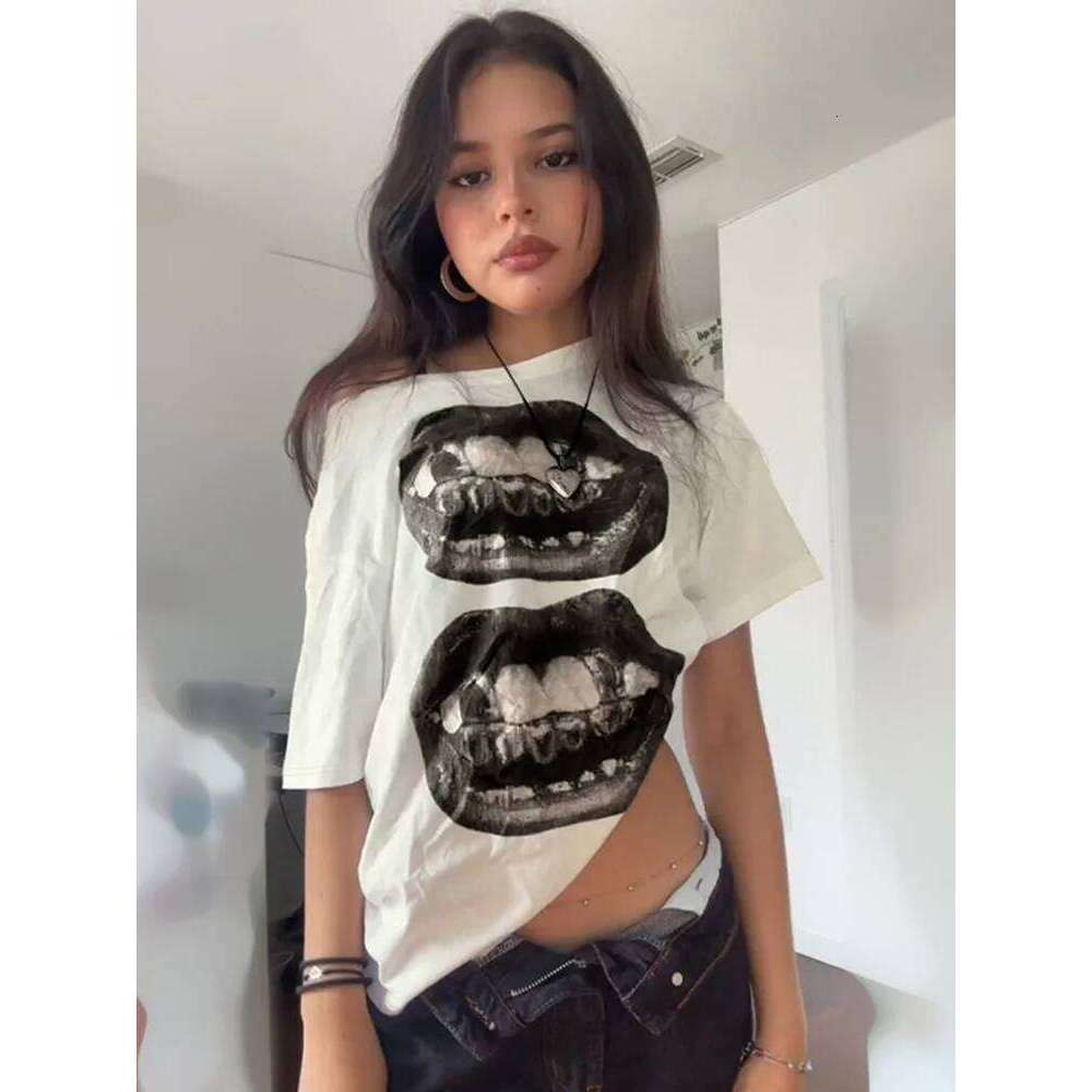American Street Hip Hop Mouth Print Loose T-shirt Women Personalized Casual Top