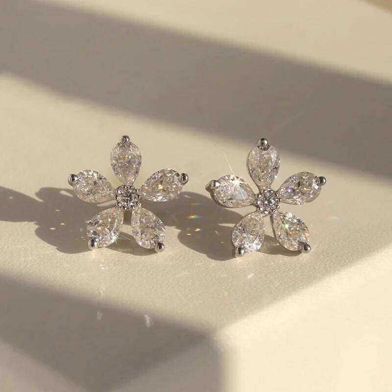 Huitan Crystal Flower Stud Earrings for Women Exquisite Ear Piercing Accessories Silver Color Fancy Gift Trendy Jewelry