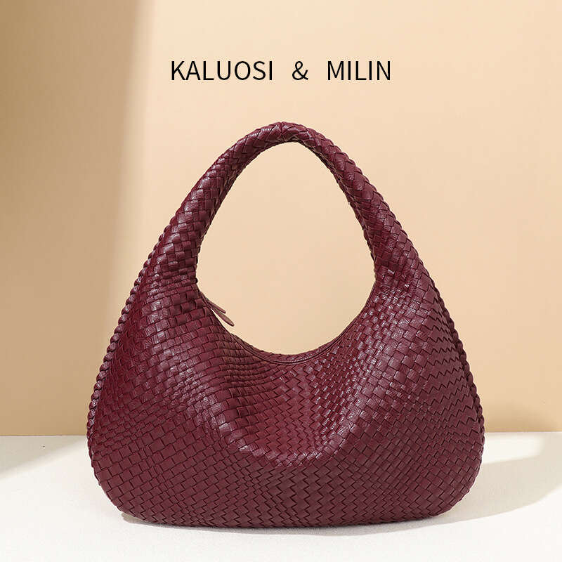 European and American New Style Woven Simple Commuting Fashionable Single Shoulder Underarm Large Capacity High-end Handheld Crescent Bag