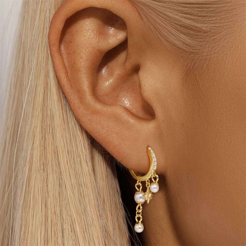 Aide 1PC 925 Silver Helix Cartilage Piercing Earrings For Women Sunflower Pearl Star Exquisite Stacking Stud Jewelry Accessories
