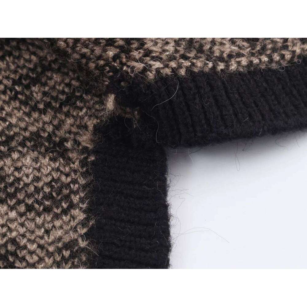 Winter New Women's Casual Fashion Simple Elegant Round Neck Long Sleeve Animal Jacquard Knit Cardigan