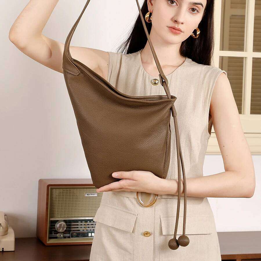 Genuine Leather Croissant New Niche Design Top Layer Cowhide Slack And Irregular Simple Women's One-Shoulder Crossbody Bag Suotong251222