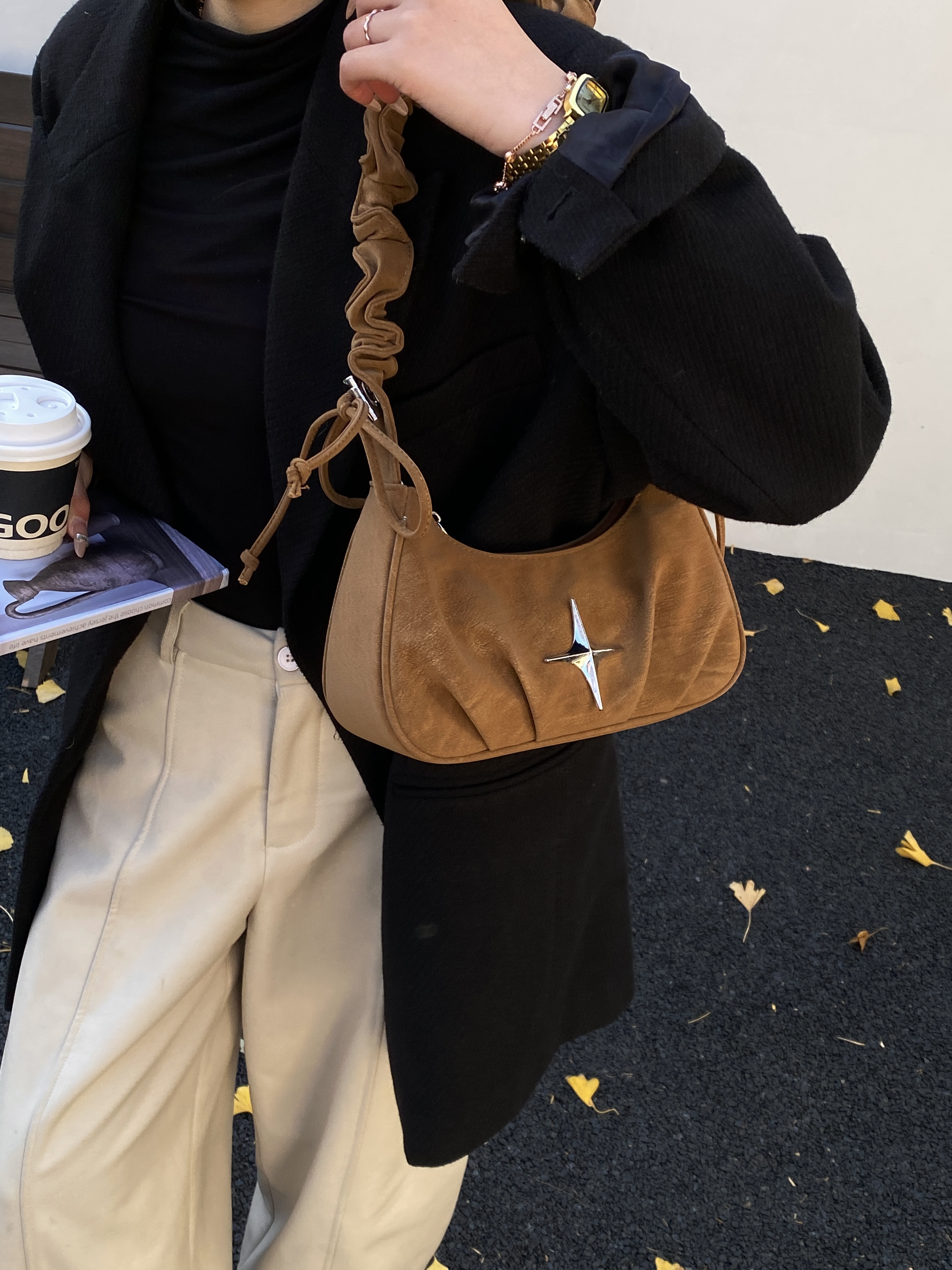 Chic & Robust Cross Body Satchel Ideal For Casual Outings