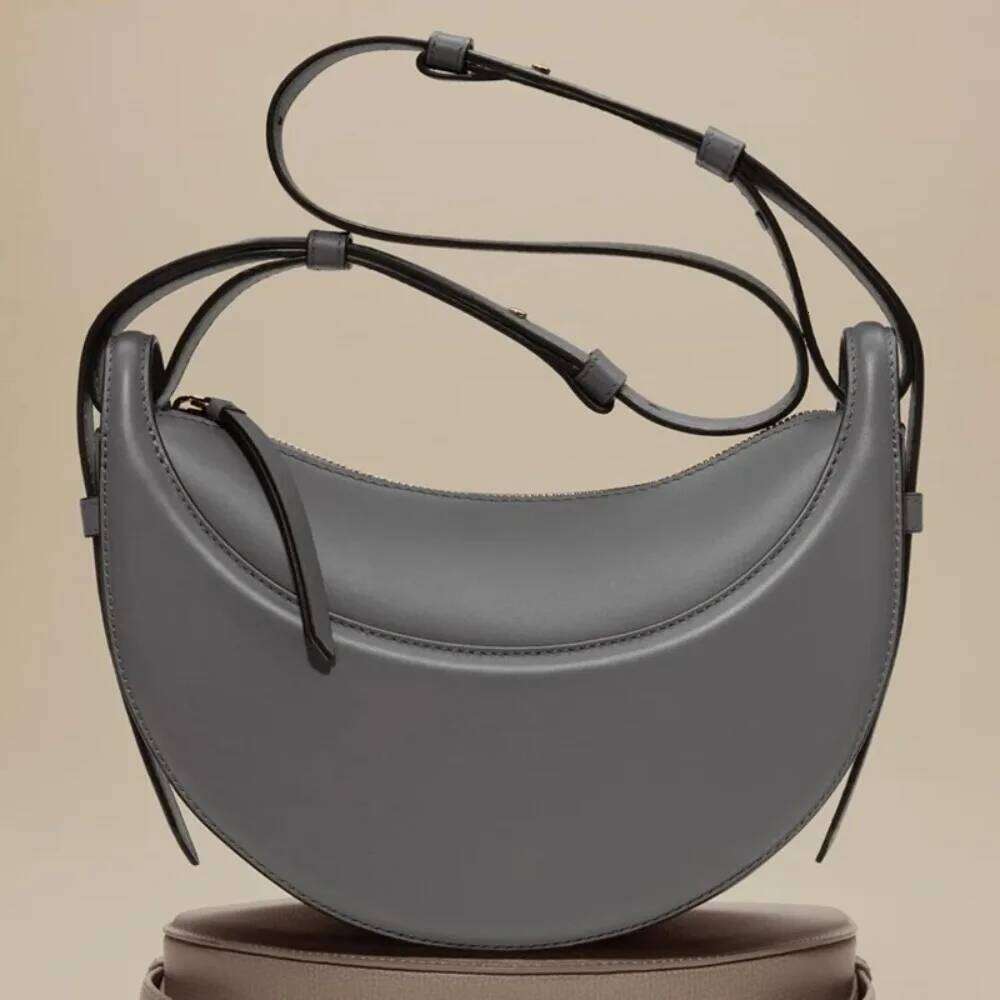 New French Women S Niche Brand Fashionable High Quality Commuting Casual Crescent Zipper Shoulder Bag Y K JINXIANGGUO TOTE