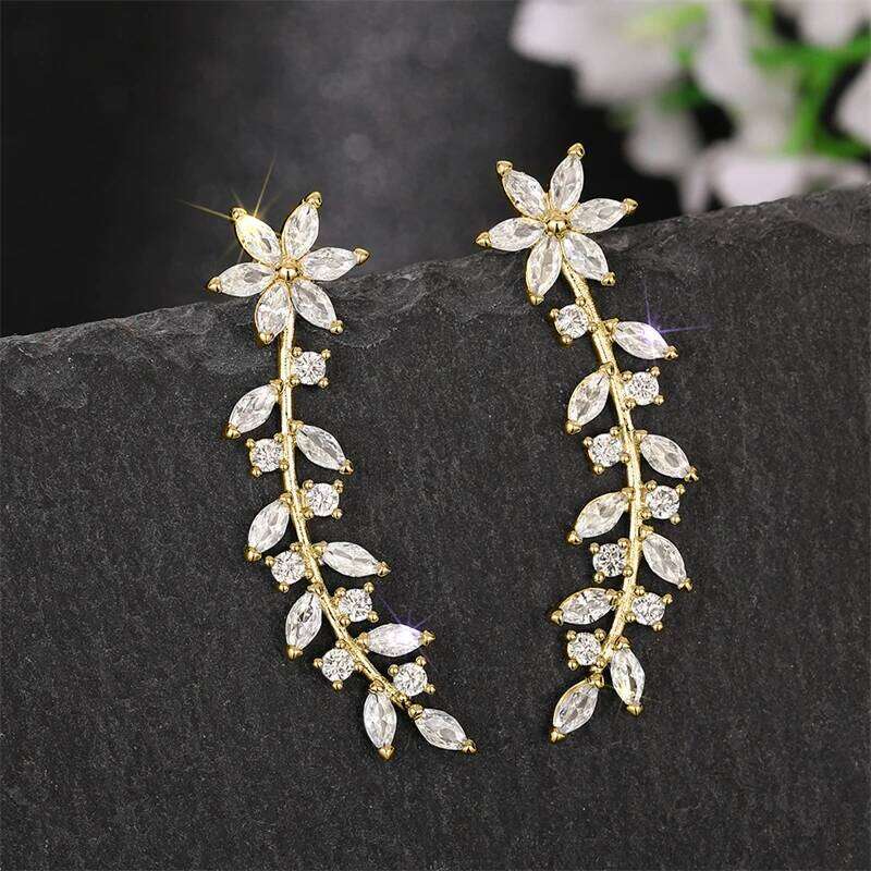 Huitan Aesthetic Flower Stud Climb Earrings Exquisite Women's Ear Accessories with Dazzling CZ New Fashion Jewelry