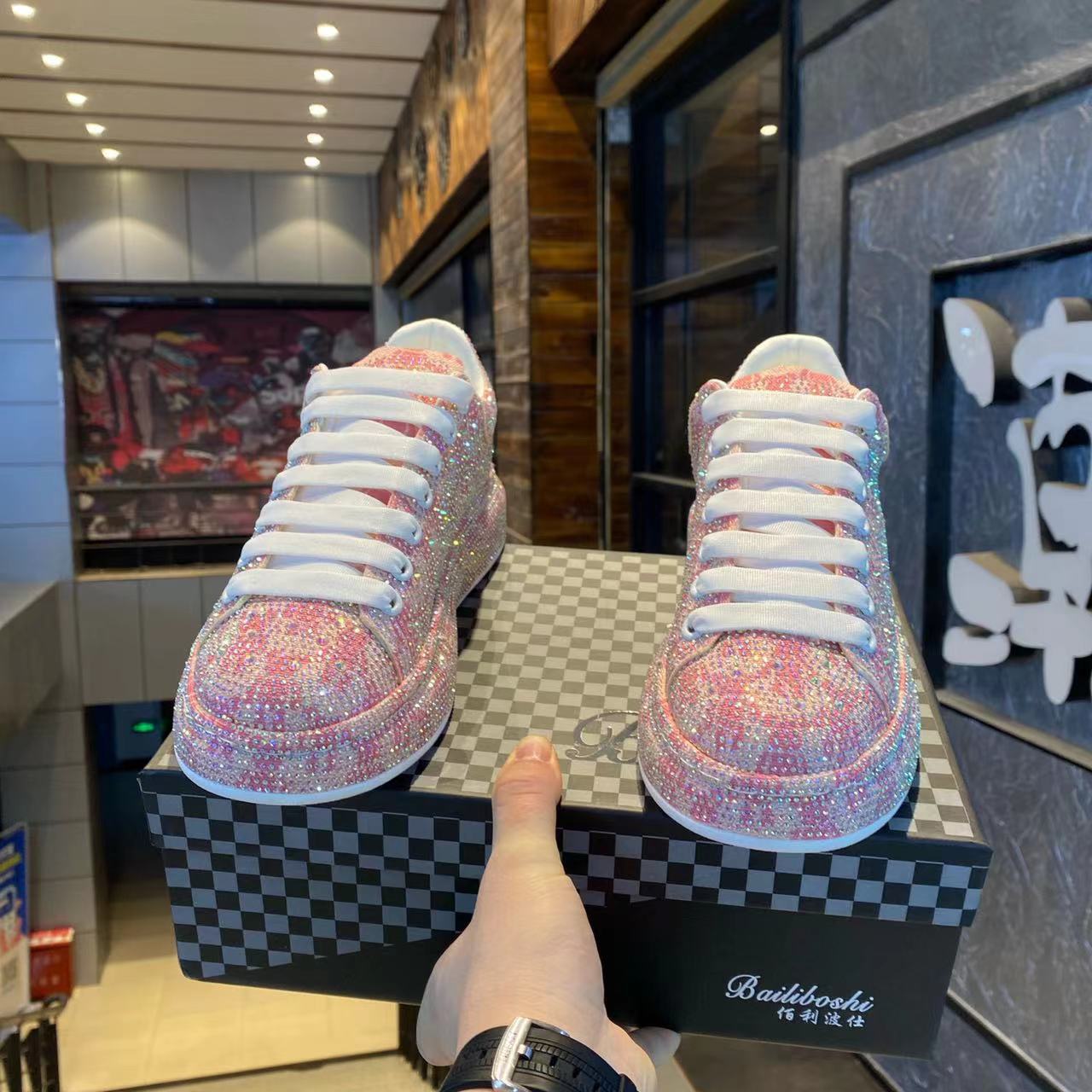 Free Shipping 2026 Spring Men's Platform Sneakers, High-End Fully Rhinestone Streetwear Shoes, Hot Fix Crystal Bestseller Casual Shoes