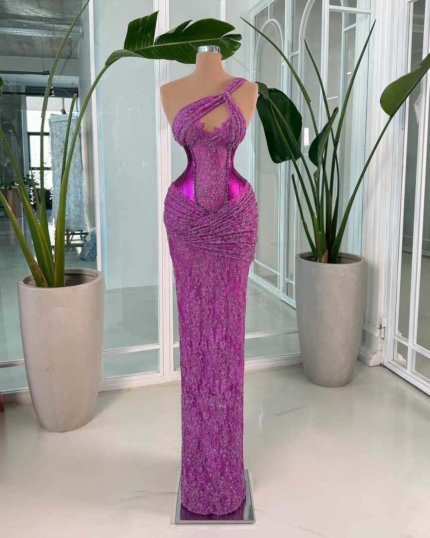 Elegant One Shoulder Mermaid Prom Gown Sexy Sleeveless Lace Satin Evening Dresses Floor Length Customized Party Dress