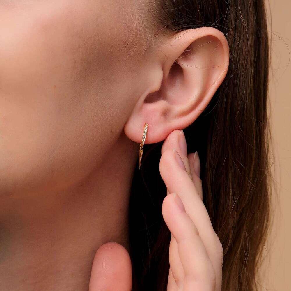 Aide 925 Sterling Silver Long Spike Cone Charm Dangle For Women Crimped White Zircons Set Circle Huggie Earrings Jewel