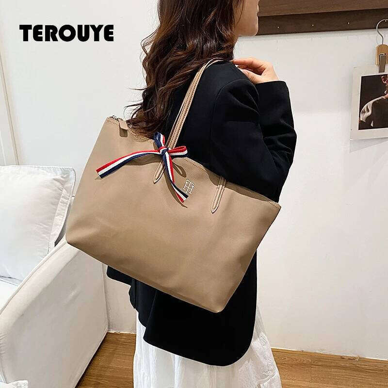 Luxurious Chain Shoulder Strap Bag, High-Quality Women's Zipper Handbag, Suitable For Daily Use TEROUYE
