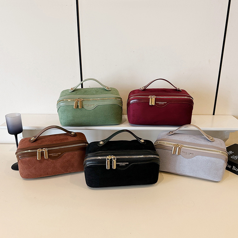 New Design Bag Cross-border Large Capacity High-end Feel Hand-held storage Bag Portable Travel Makeup Bag Toiletry Bag Free shipping
