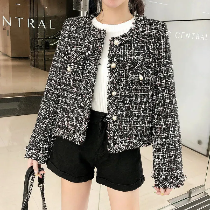 Women's Jackets Arrival Short Tweed Coat Women O-neck Single-breasted Tassel Slim Plaid Tweed Jacket Outwear Women Fashion