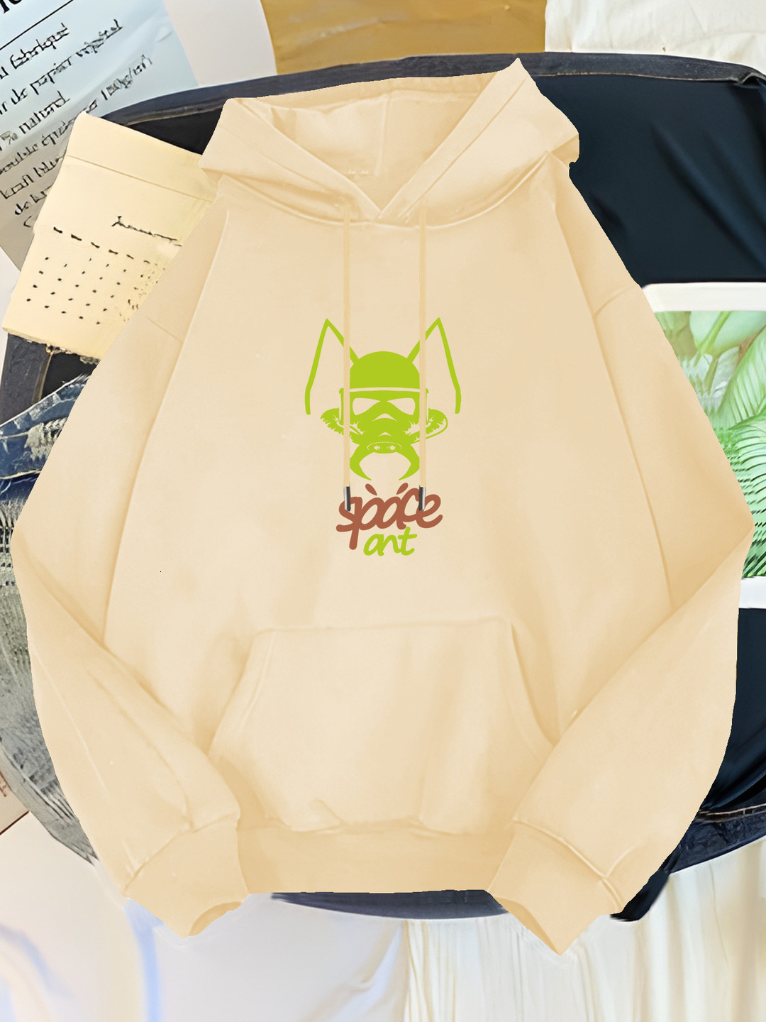 Men's Space Ant Graphic Hoodie - Black Soft Polyester Blend Pullover with Front Pocket, Casual Long Sleeve Sweatshirt for Winter, Astronaut Print