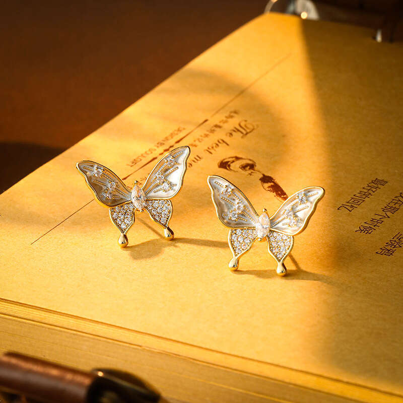 Micro Inlaid Full Zircon Oil Drop Butterfly for Women Original Design High-end Fashion Light Luxury Stud Hot Sweet Earrings