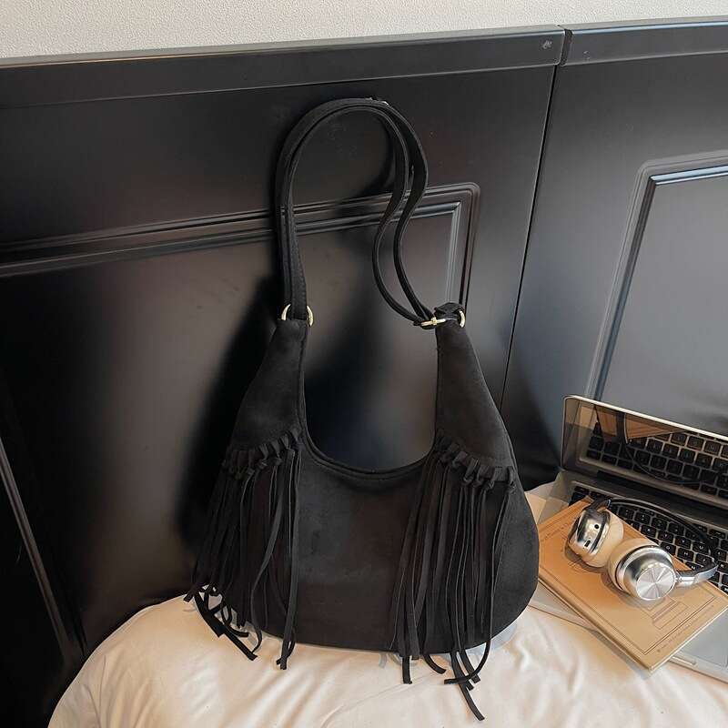 Cross-Border Niche Bohemian Style Tassel for Women 2025 New Fashion Casual Dumpling Single Shoulder Crossbody Bag