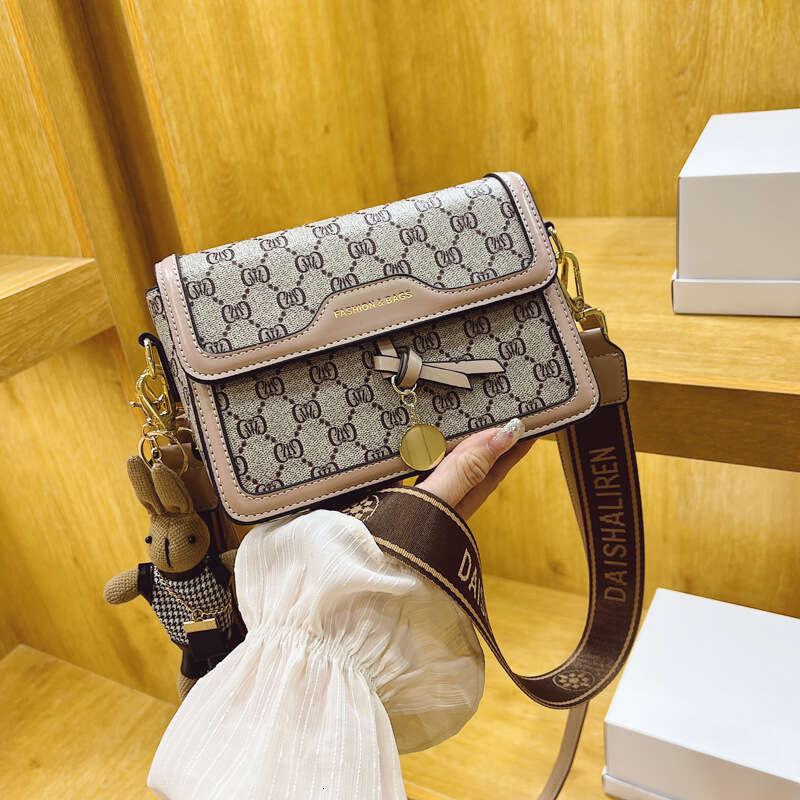 Printed Niche For Women New Wide Strap Small Square Retro Fashion Single Shoulder Crossbody Bag High Quality Luxury Bag LEMON KOKO