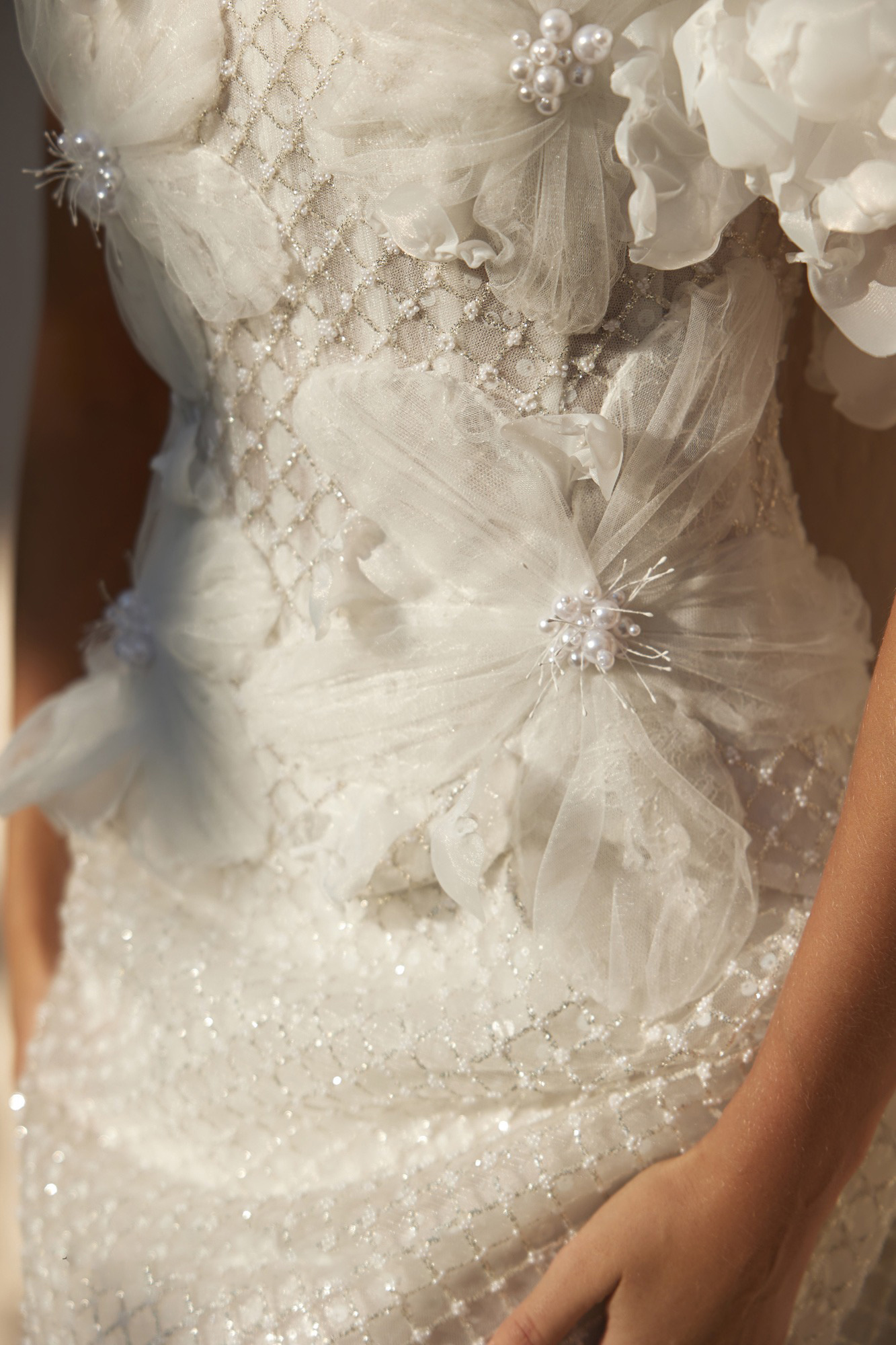 Designer Mini Evening Dresses For Women Off Shoulder Sleeveless Gown Appliques Pearls Beaded Short Dress Party Customized Dress