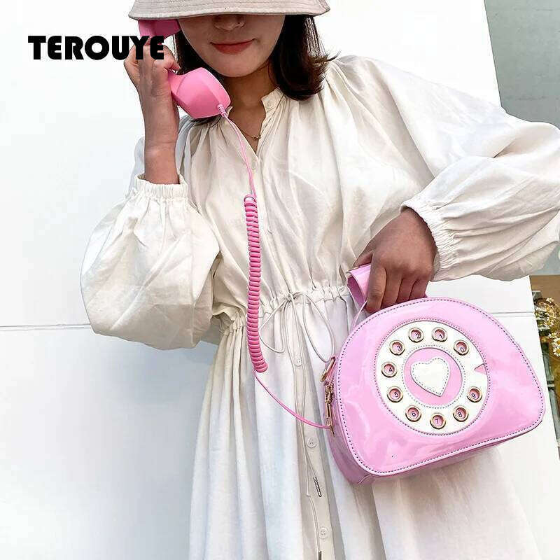 Women's Creative Shoulder Telephone Shaped Crossbody Bag Retro PU Leather Designer Sweet Girl Phone Purses And Small Handbag TEROUYE