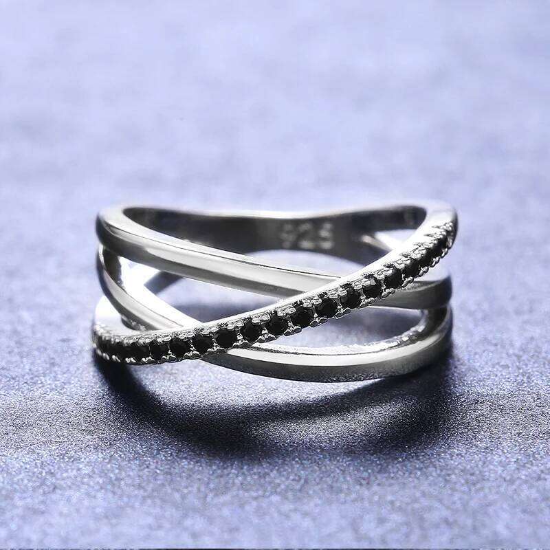 Huitan 2020 New Unique Black Cubic Zirconia Hollow Out Ring For Women Fashion Female Modern Wedding Jewelry Rings Dropshipping