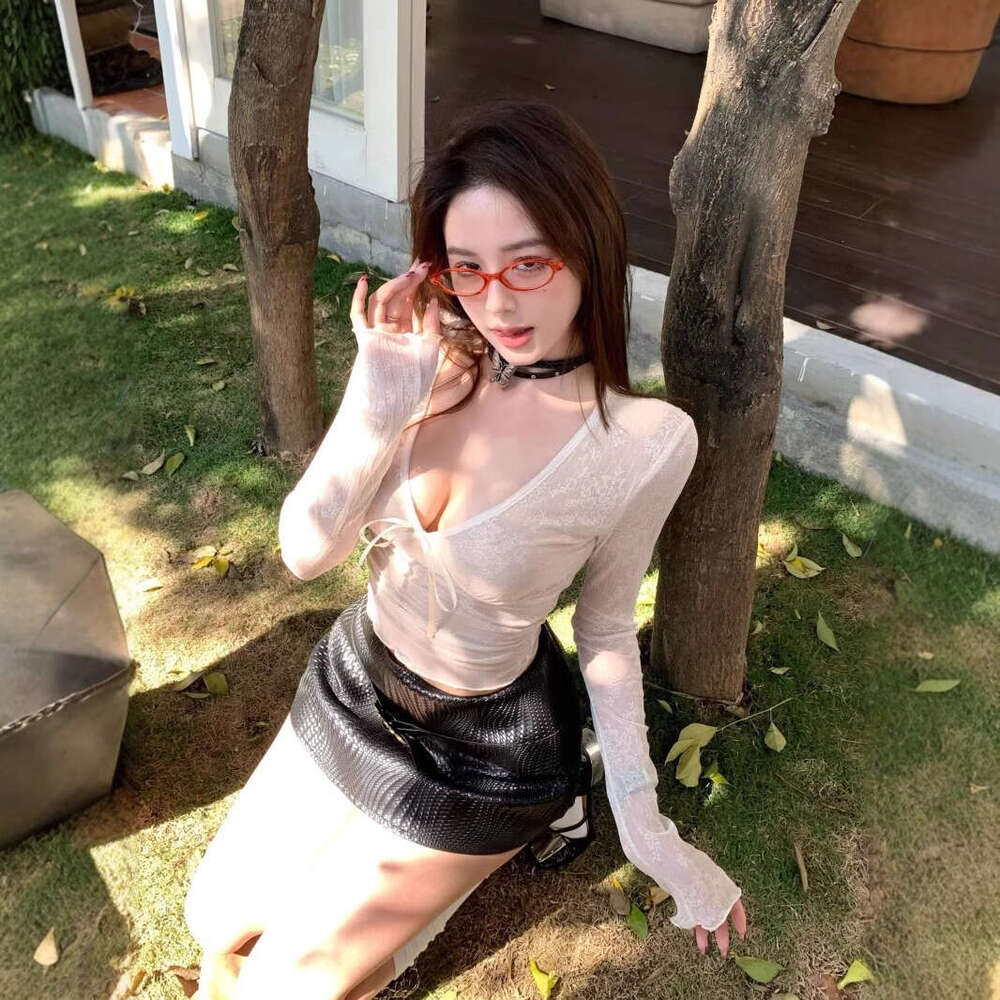 Bowknot V-neck Lace Blouse for Women, Autumn and Winter Atmosphere Long Sleeve T-shirt, Sexy Hot Girl Pure Desire Slim Fit Base Shirt Top