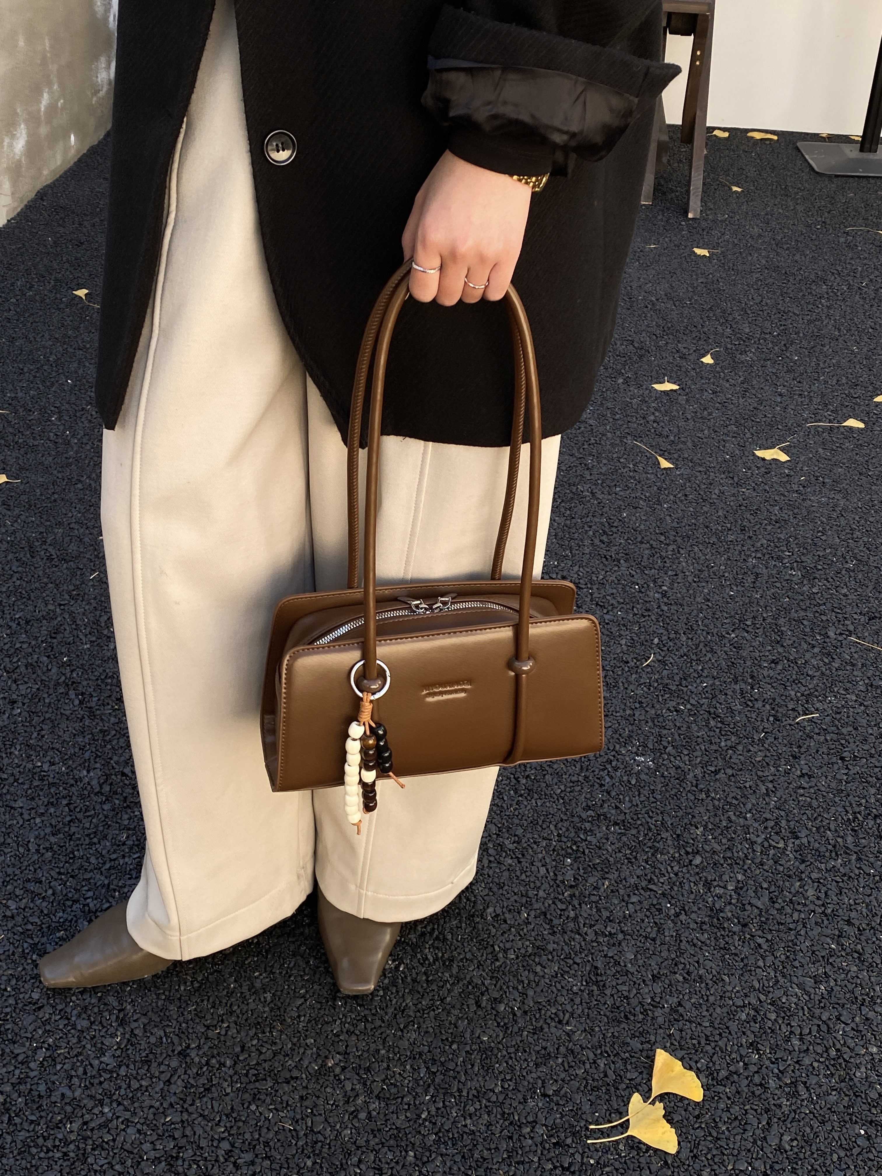 Stylish Compact Cross-body Purse Perfect for Traveling