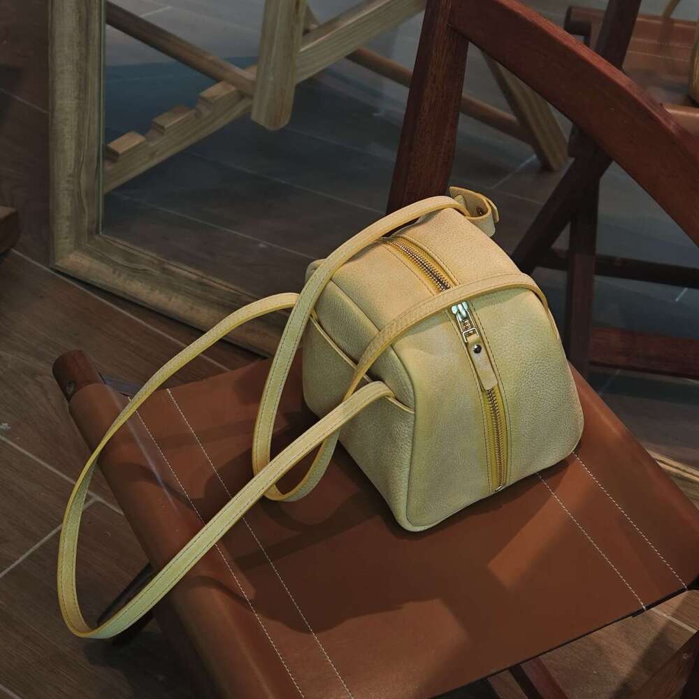 Totebag Shoulder ROSE NOIRE Dropshipping For Women Versatile Cross Border Hot Selling Matte Toast Crossbody Handbag Small Square Bag Trendy