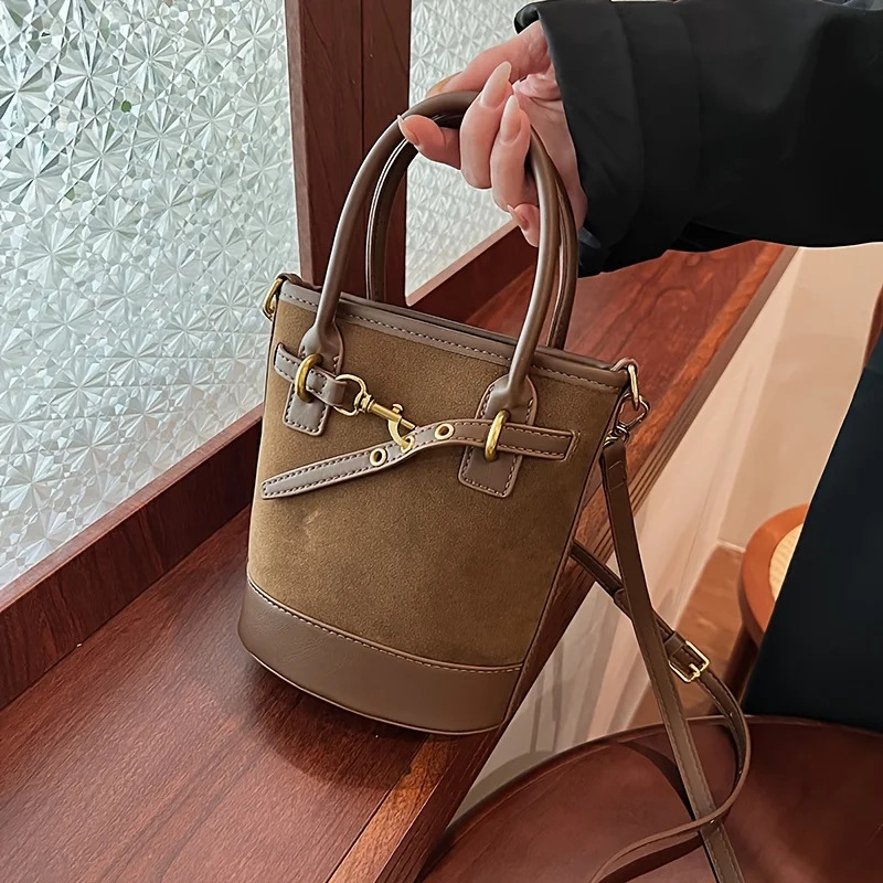 Autumn and Winter Vintage Niche Frosted Bag Fashionable and Versatile Crossbody Bag Handbag Bucket Bag 251231