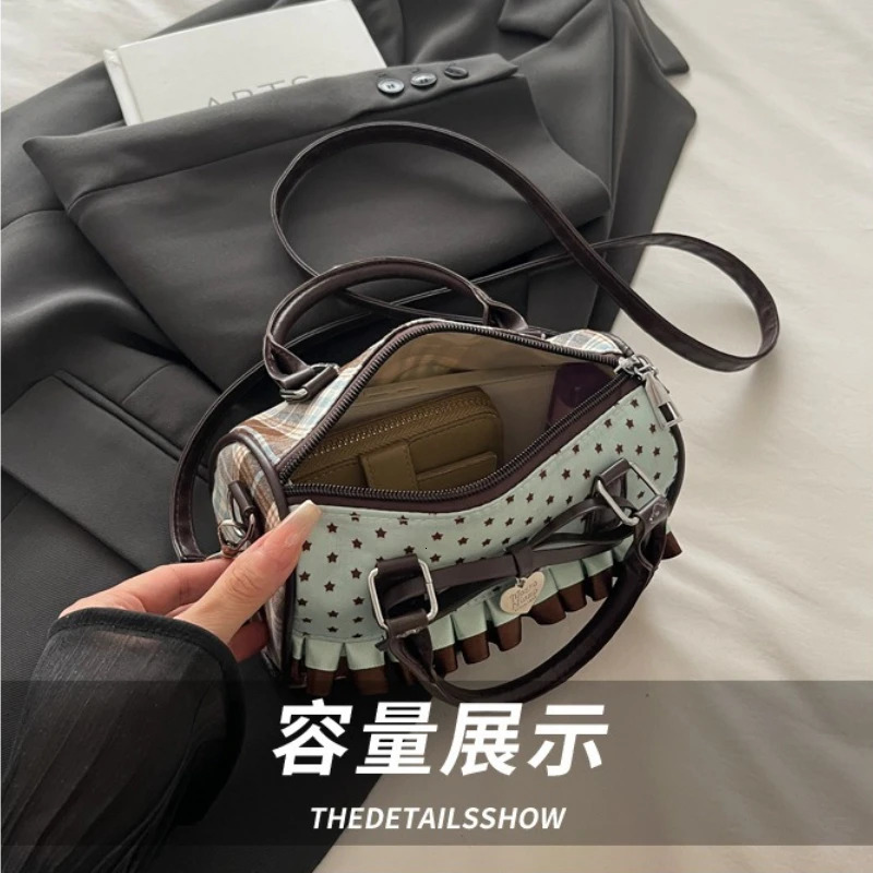 Sweet Bow Crossbody Pillow Bags Versatile Vintage Plaid Ladies Shoulder Bag Lightweight Portable Women Handbag Purse 251231