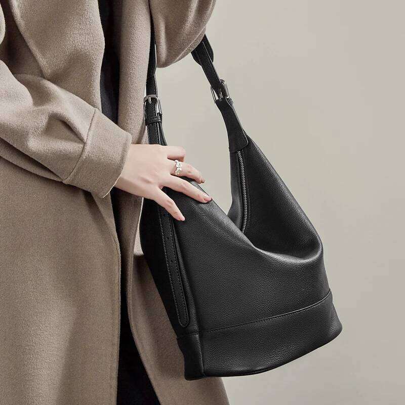 Toptrends Cowhide Genuine Leather Underarm Shoulder Bags For Women Luxury Bucket Hobos Crossbody Ladies Handbags Xiu Lai Si