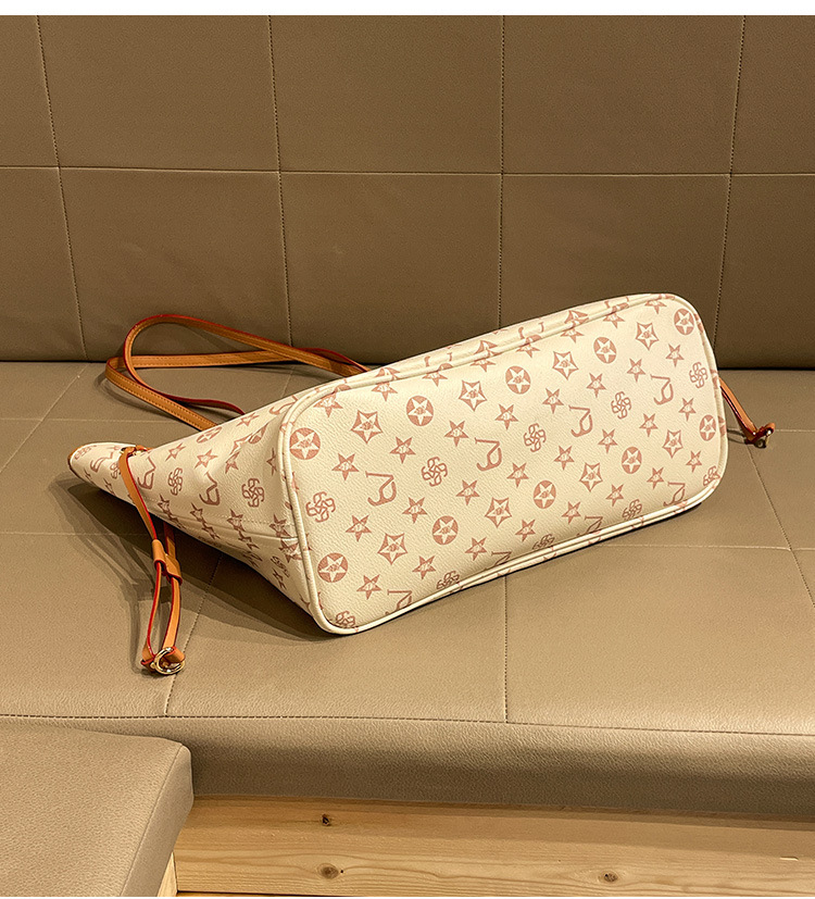 Fashion Printed Large Capacity Tote Bag 2026 New Women's Trendy Versatile Commuter Shoulder Bag Coffee Beige Free Shipping