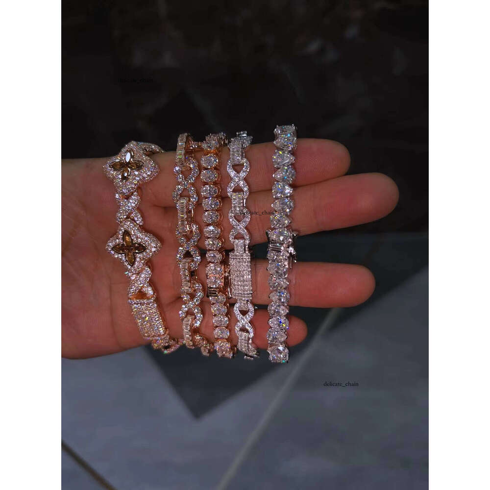 Hot Sale Various Shapes 925 Silver VVS Fine Jewelry Iced Out Men and Women Silicon Stone Bracelet