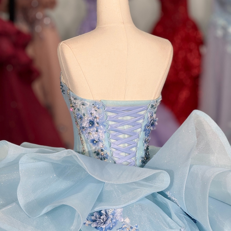 Sky Blue Shiny Quinceanera Dresses Off Shoulder Ball Gown Sweet 16 Dress Applique Flower Beading Crystal Bow Tull Birthday Party Vestidos 15 De Anos