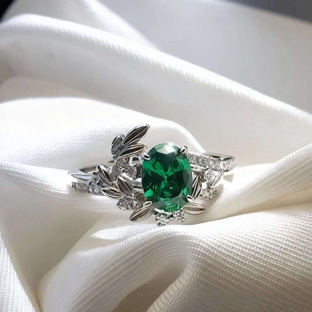 Vintage Ring Women Men Imitation Natural Emerald Open Womens Fashion Ring Versatile Green Zircon Colorful Gemstone Ring Jewelry