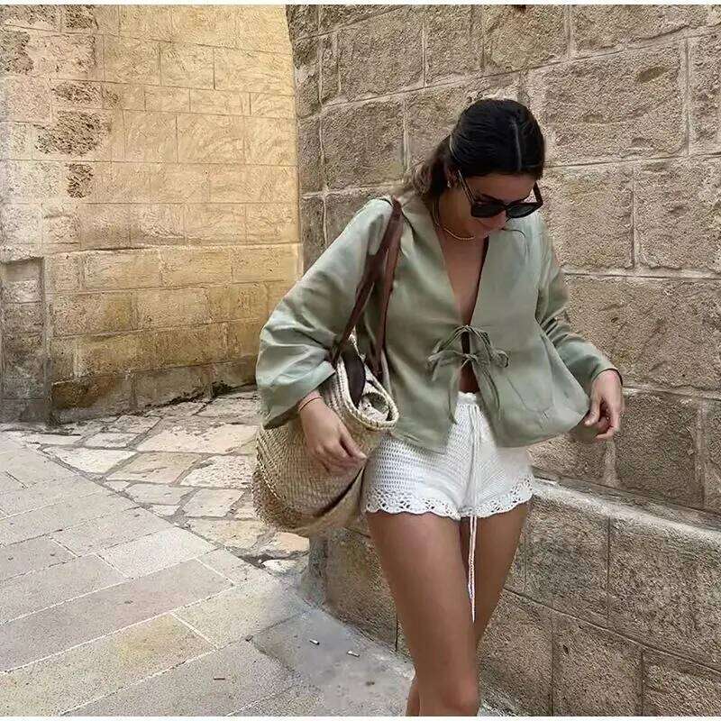 Autumn Deep Flared Top, Lace-up Shirt, Women's Sexy Hollow-out V-neck Long Sleeve T-shirt