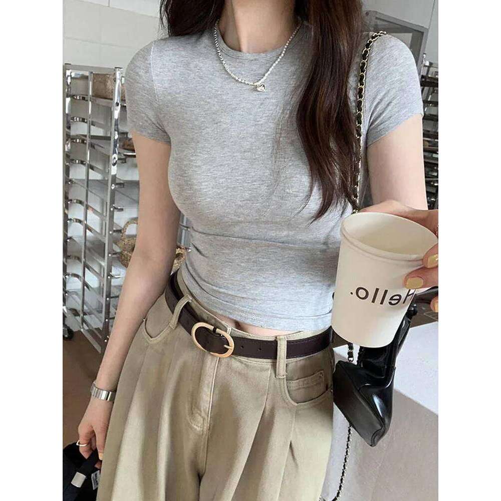 American style spicy girl shoulder T-shirt for women in summer 2025, tight fitting and slimming top, basic elastic short s