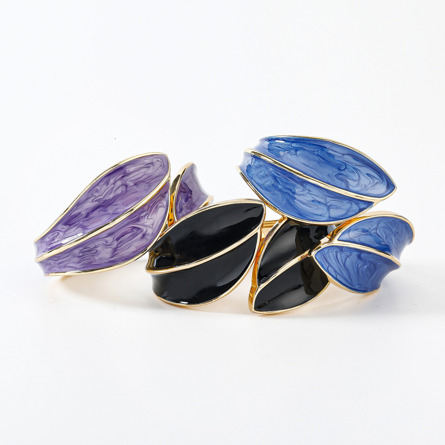 Cross-Border Hot-Selling New Leaf-Shaped Oil-Drip European and American Style Fashion Simple Women's Bracelet Niche Versatile