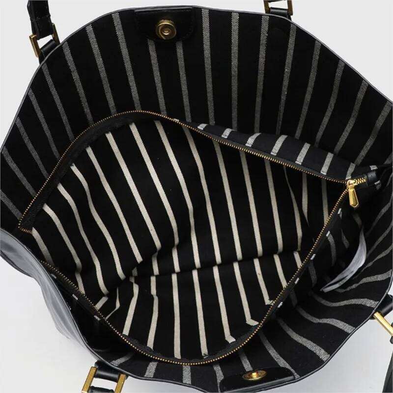 Fashion Minimalist Tote Women Casual Leather Large Capacity Shoulder Bag Ladies High-end Travel Shopping Underarm Bags 2026Solid-color laptop bag