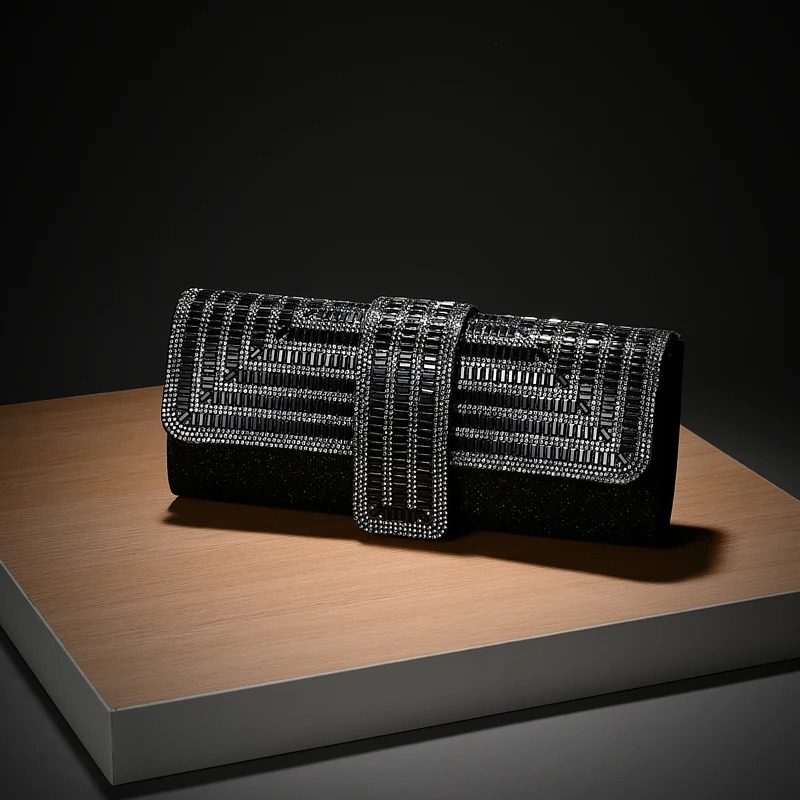 Diamond Hand Bag Women Crystal Party Bridal Clutch Wedding Evening Purse Satchels Rhinestone Envelope Dinner Handbag For Women 251231