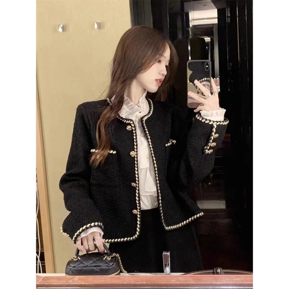 Retro Tweed Jacket 2026 New French Style Black Short Coat for Women, Spring and Autumn Season, Elegant and Versatile Top