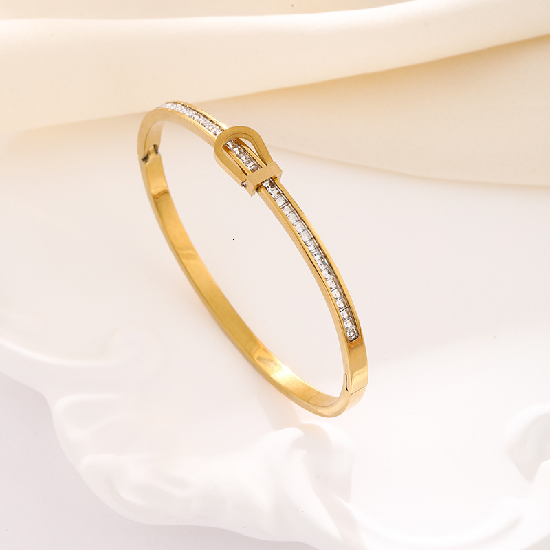 Luxury Brand Designer Jewelry Hot Selling Titanium Steel Bracelet Real Gold Plating Non-Fading High Inlaid Diamond Light Luxury Stainless Steel Bracel