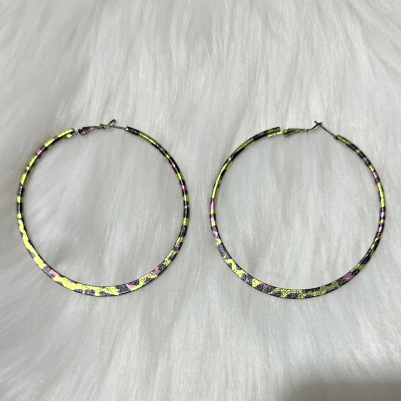 Y2K Jewelry Metal Pink Leopard Print Big Round Earrings for Women Vintage Sexy Earrings Punk Charm Fashion Earrings Accessories 251230