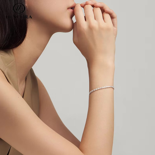 In Stock Iced Out Moissanite Fashion Style 2mm-5mm High Quality VVS Moissanite 925 Silver Tennis Bracelet Chain GRA Certificate