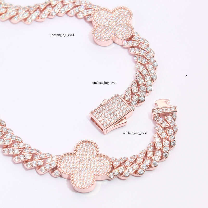 Fashion Women's 925 Sterling Silver VVS Silicon Stone VVS Moissanite Iced Lucky Four-Leaf Clover Cuban Chain Bracelet