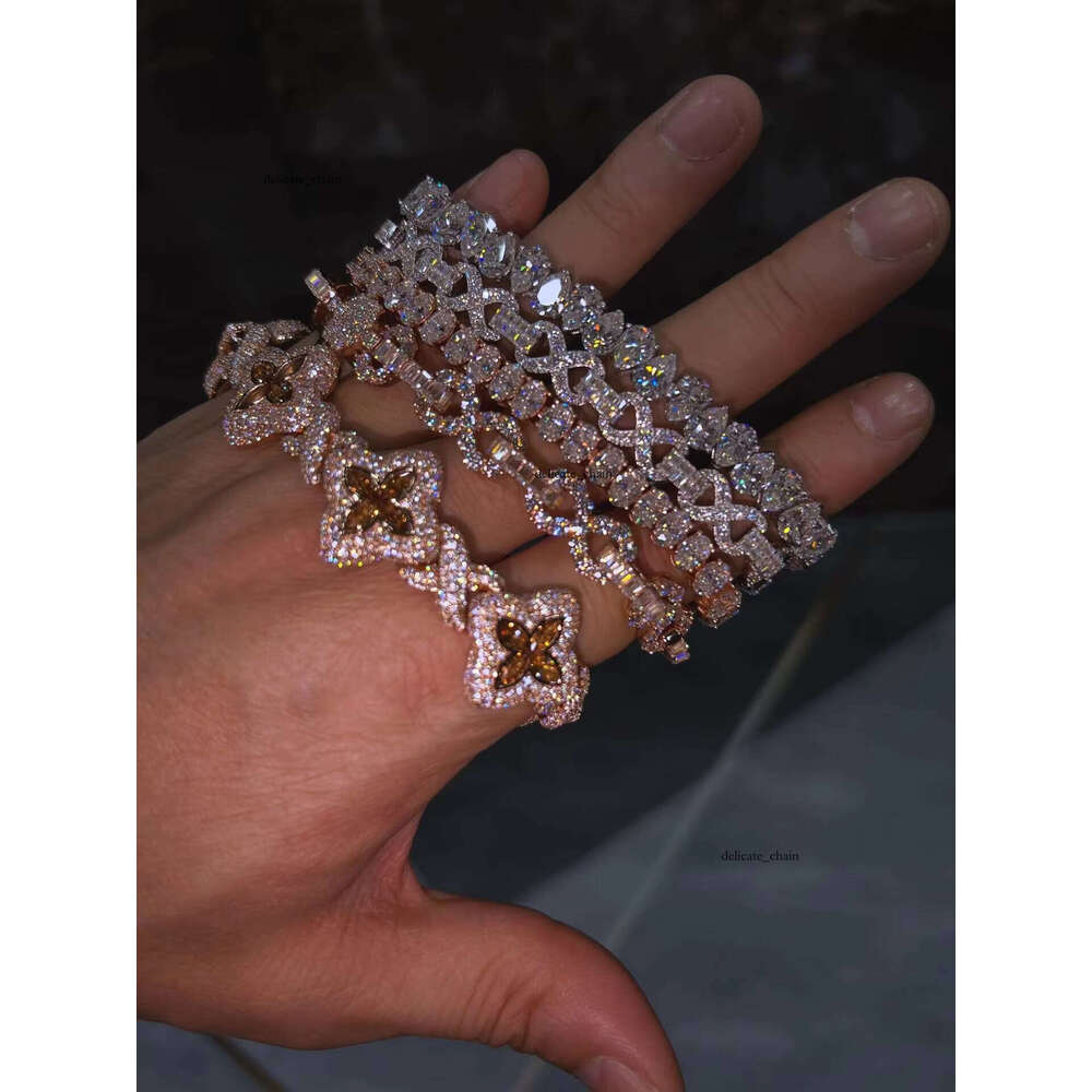 Hot Sale Various Shapes 925 Silver VVS Fine Jewelry Iced Out Men and Women Silicon Stone Bracelet