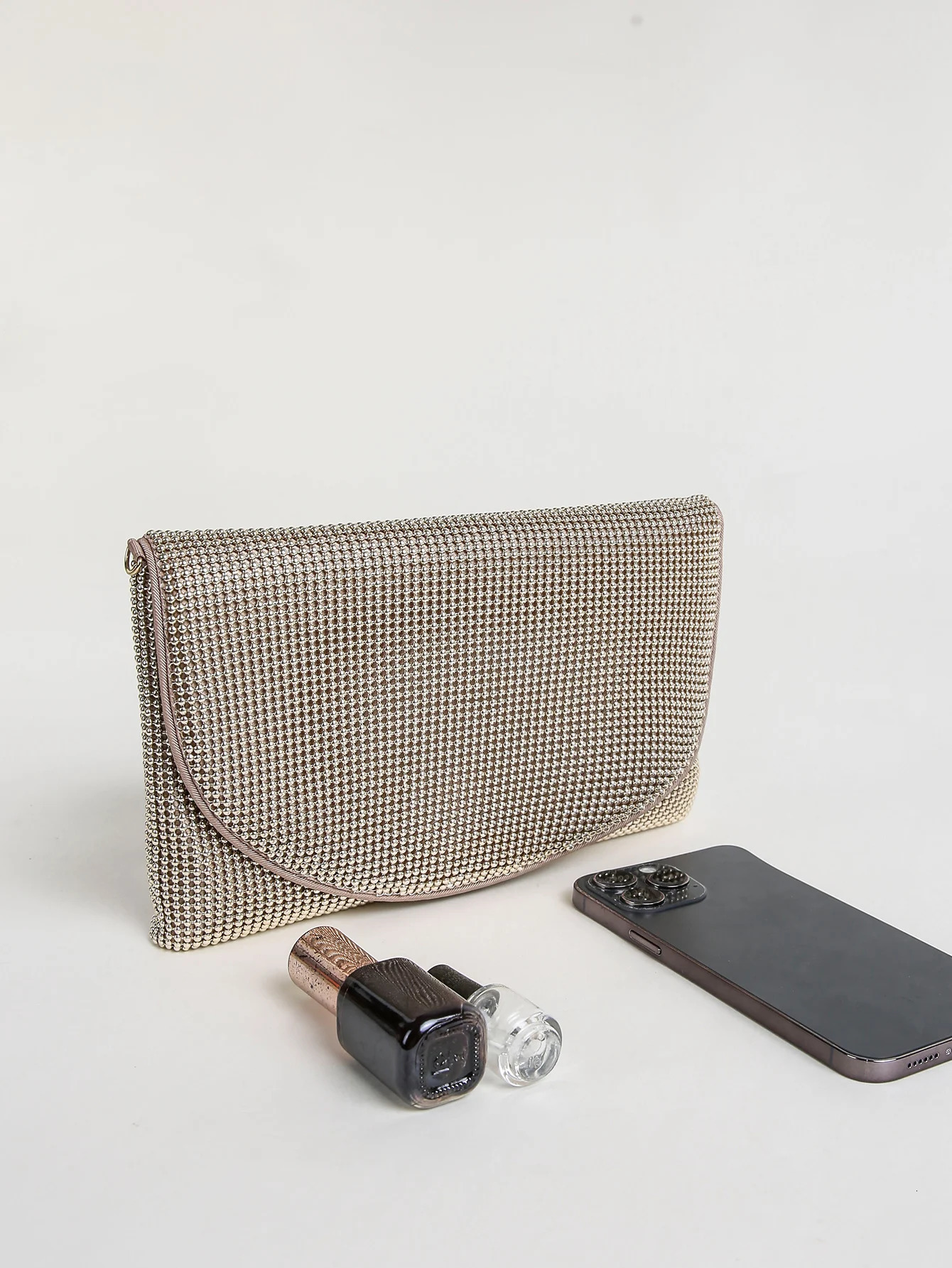 Clutch Chain Mesh Purse Evening Bag for Women Elegant Chain Mail Evening Envelope Handbag With Detachable Chain Elegant 251231