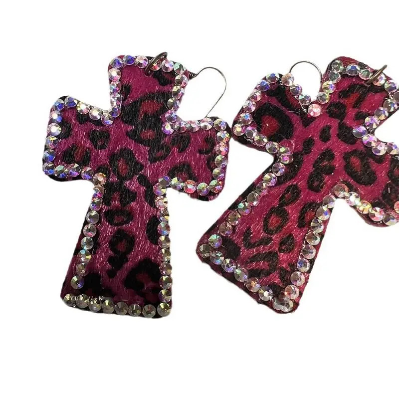 Exaggerated Shiny Crystal Leopard Print Cross Earrings for Women Gorl Sexy Charm Earring Vintage Goth Y2K Jewelry Accessories 251230