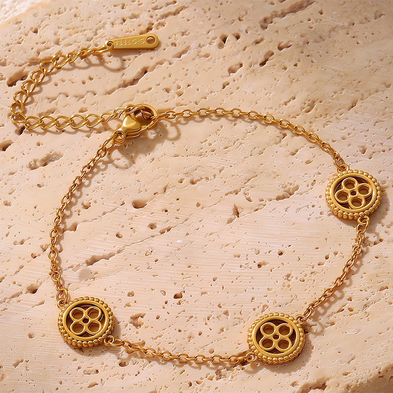 Luxury Brand Designer Jewelry Four-Leaf Clover Bracelet High-End Fashion Niche Titanium Steel 18K Gold Plated Bracelet Non-Fading Hollow Four-Leaf Flo
