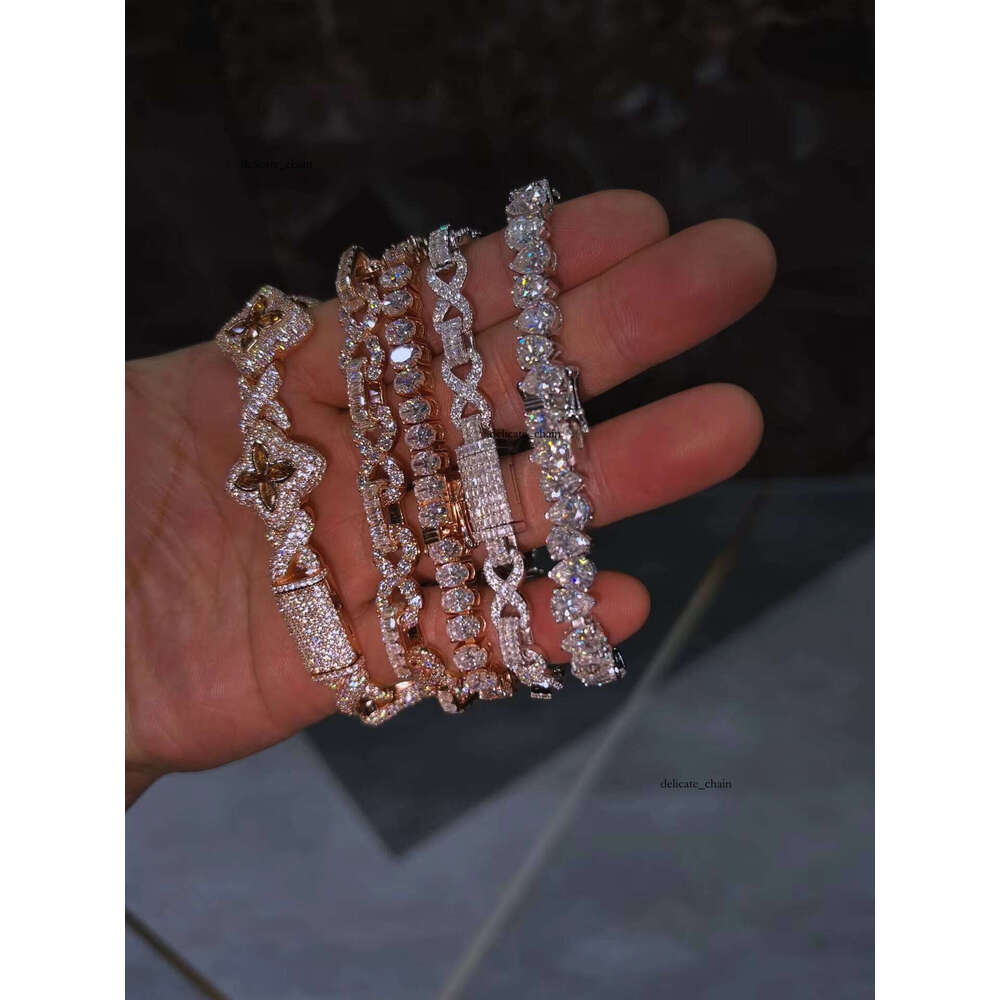 Hot Sale Various Shapes 925 Silver VVS Fine Jewelry Iced Out Men and Women Silicon Stone Bracelet