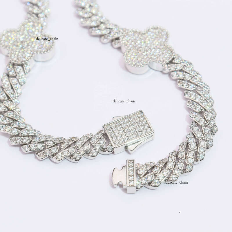 Hot Sale Women's 925 Sterling Silver VVS Silicon Stone VVS Moissanite Iced Lucky Four-Leaf Clover Cuban Valentine's Day Bracelet