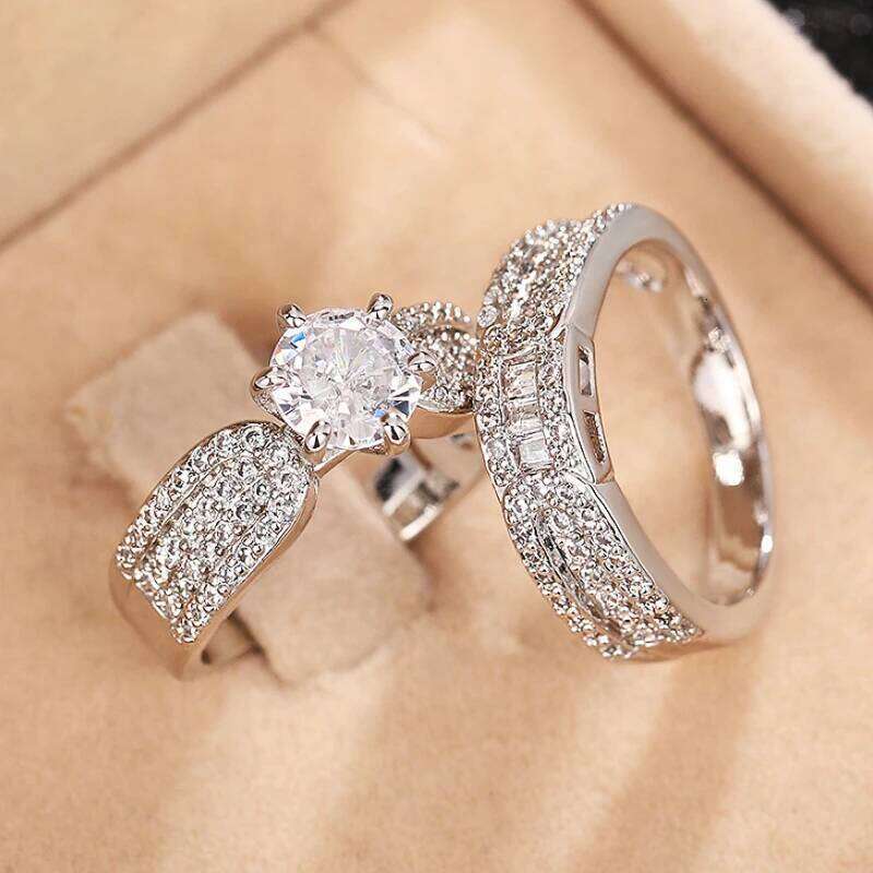 Huitan Luxury 2PC Bridal Ring Sets Brilliant Round Zirconia Finger Jewelry for Wedding Party Gorgeous Silver Color Accessories