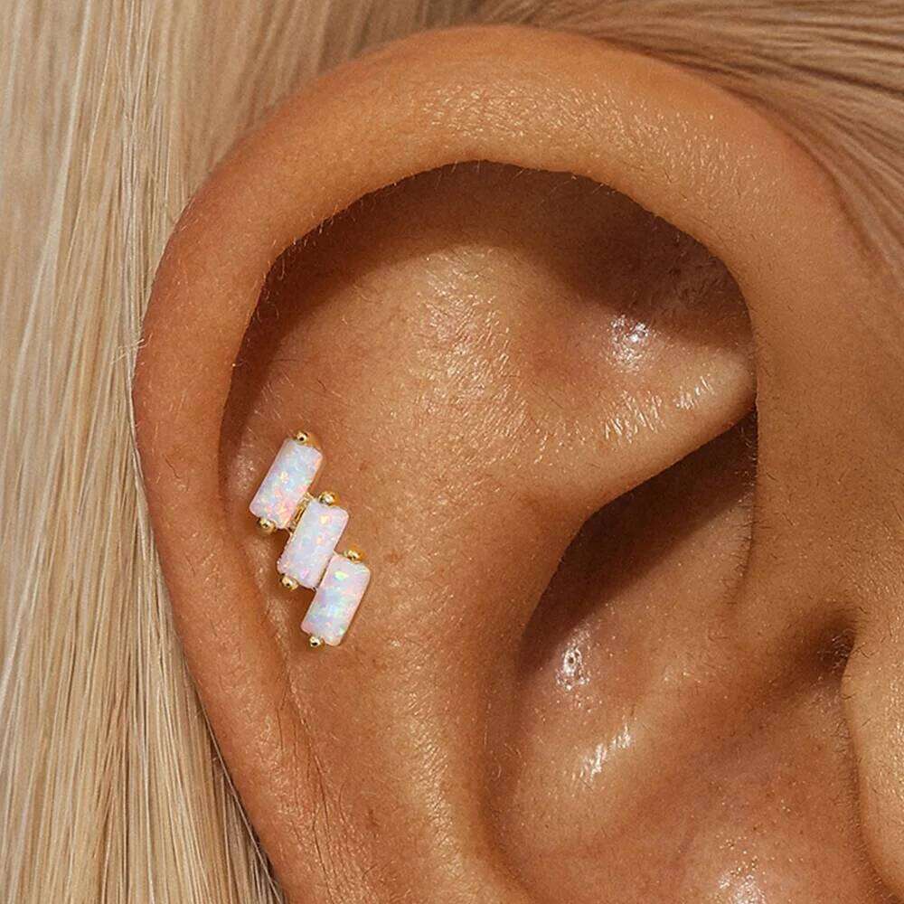 Aide 1PC White Shiny Zircon Cartilage Stud Earrings Spiral Puncture 925 Sterling Silver For Women Ins Ear Bone Earring